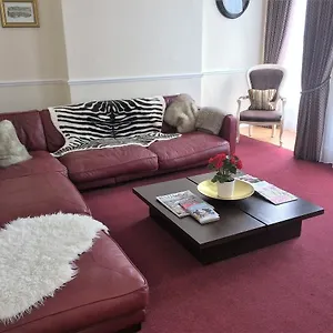 4* Gasthuis Devonshire House